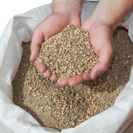 ¿Cuál es la importancia de los aminoácidos en la formulación de la dieta?