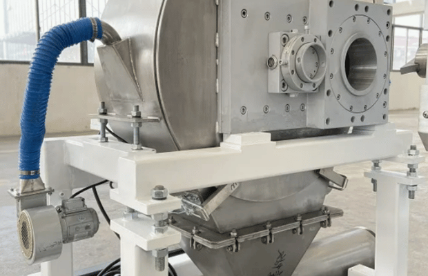 Recycled Plastic Extruder -4