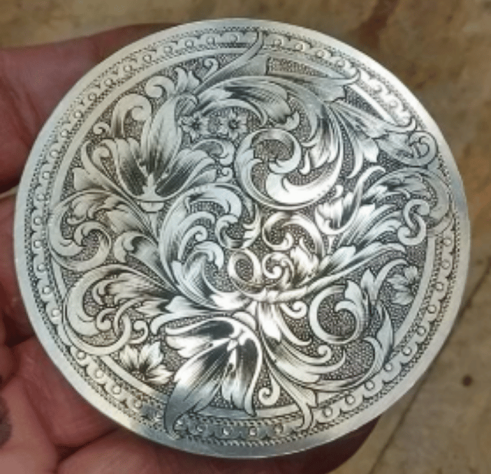UV lasers can be used to perform detailed engraving on luxurious materials such as gold, silver, and gemstones