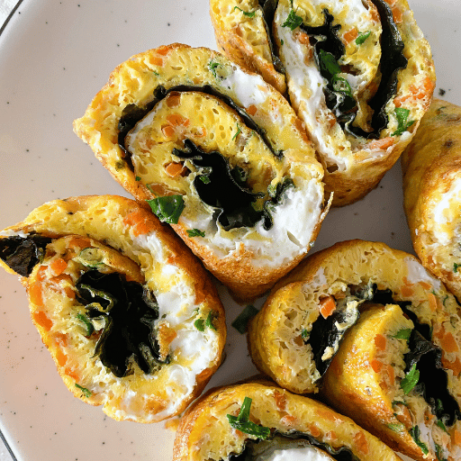 Gulungan Telur Rumpai Laut Korea, Gyeran-Mari (Omelet Gulung)